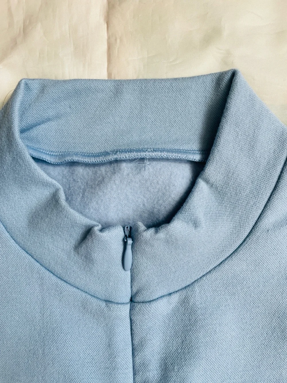 Alo Seamless Winter Warm Plush Cropped Short Sleeve Celestial Blue Zip-Up Henley